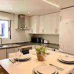 Апартаменти Veleta *
