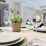 Апартаменти Veleta Торремолінос